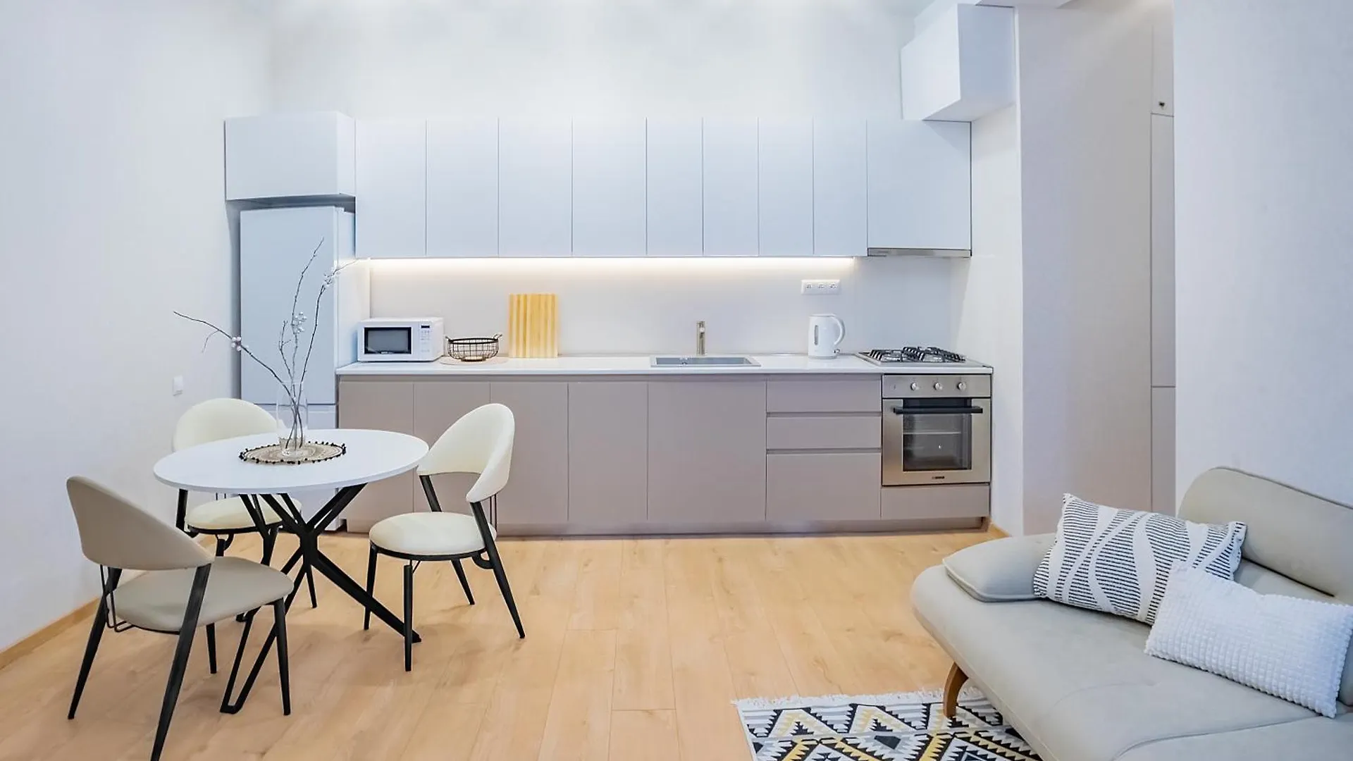Hb Apartments B I G Tbilisi